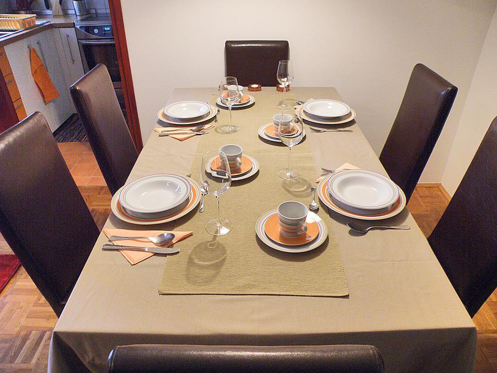 Prestige Apartman Zagreb Bagian luar foto