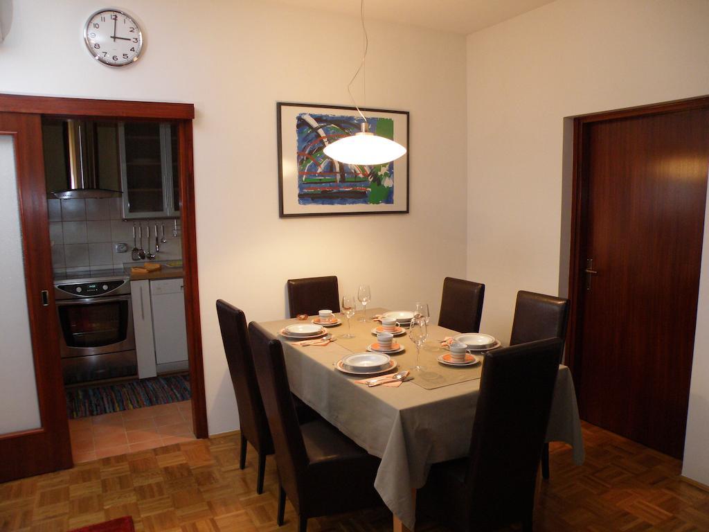Prestige Apartman Zagreb Bagian luar foto
