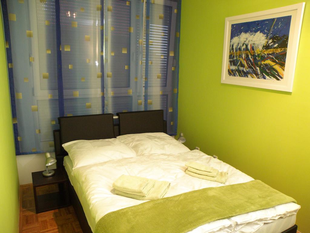 Prestige Apartman Zagreb Bagian luar foto