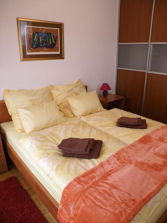 Prestige Apartman Zagreb Bagian luar foto
